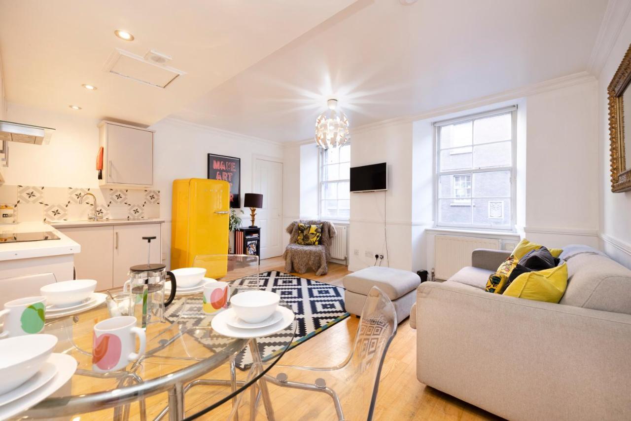 Apartment Joivy Charming With Patio Nearby The Castle *
