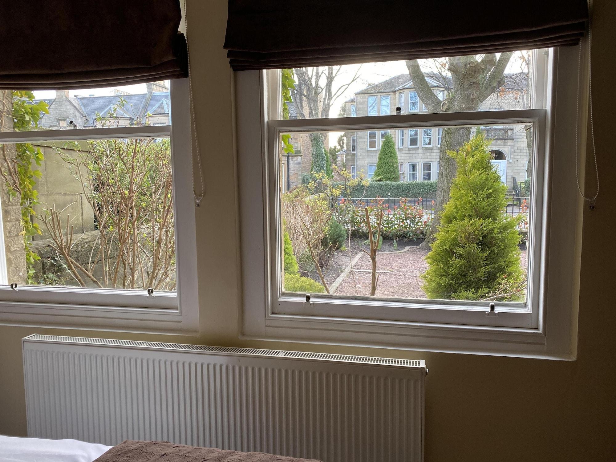 Glenalmond House Guest house Edinburgh