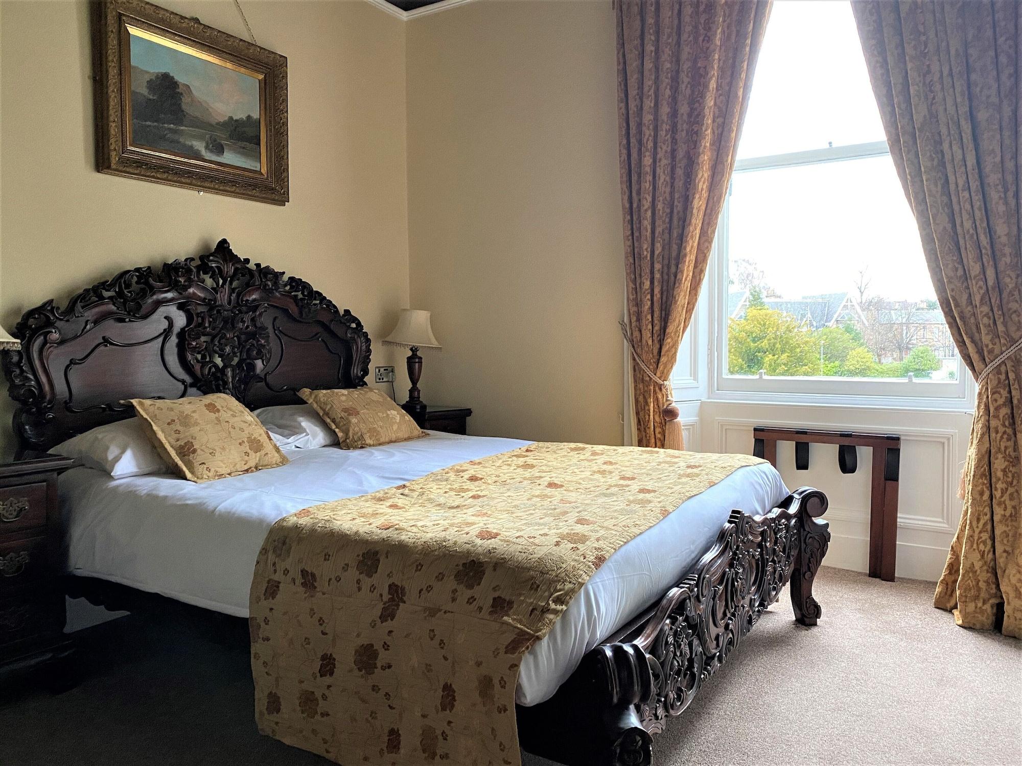 Glenalmond House 4*
