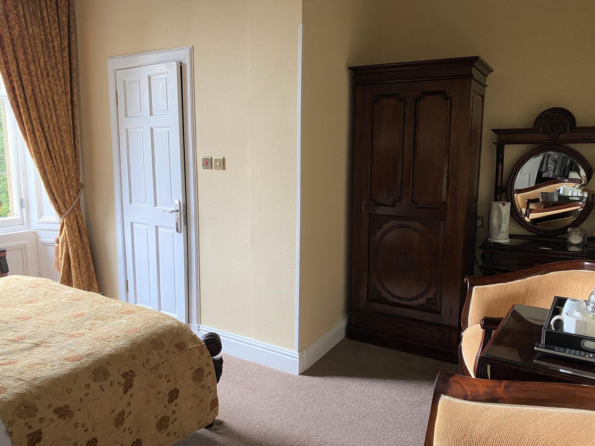 Glenalmond House Guest house Edinburgh