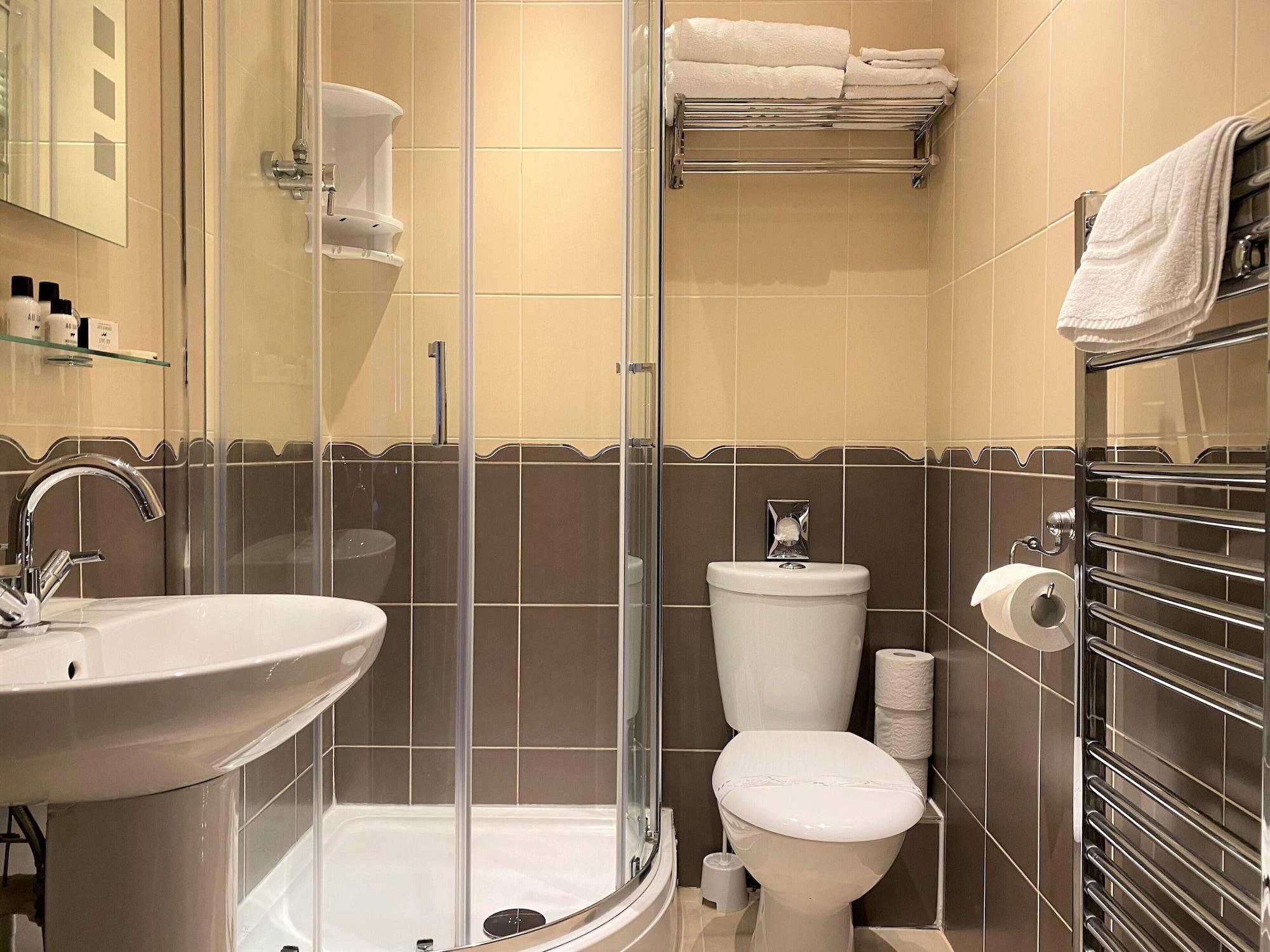 Glenalmond House Guest house 4*