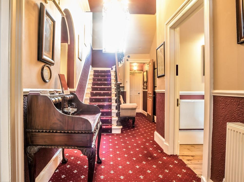 Glenalmond House Guest house Edinburgh