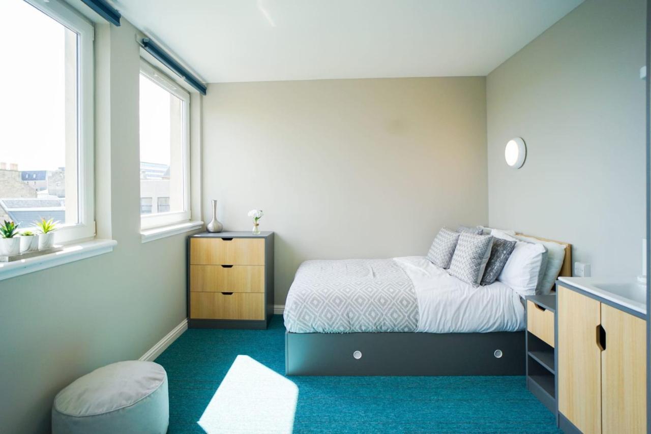 Cosy Private Bedroom With Shared Bathroom Minutes Away From Royal Mile In