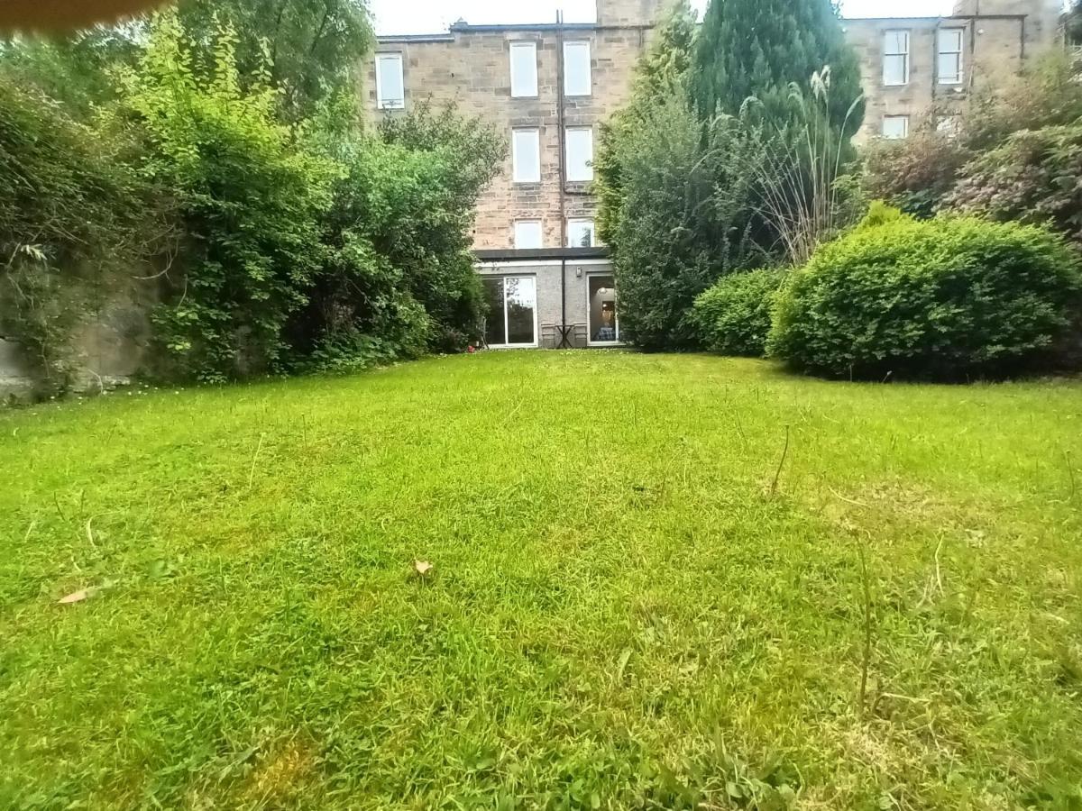 Apartment Modern With Free Parking And Private Garden *