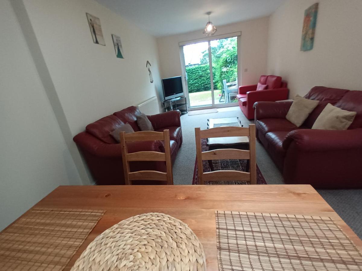 Modern With Free Parking And Private Garden Edinburgh