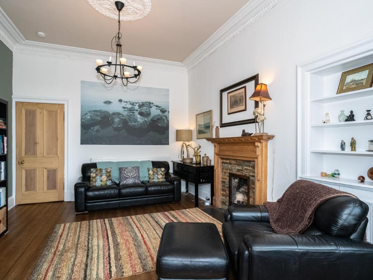 Pass The Keys Quiet 2beds Flat With High Ceilings And Great Views Appartement EDI