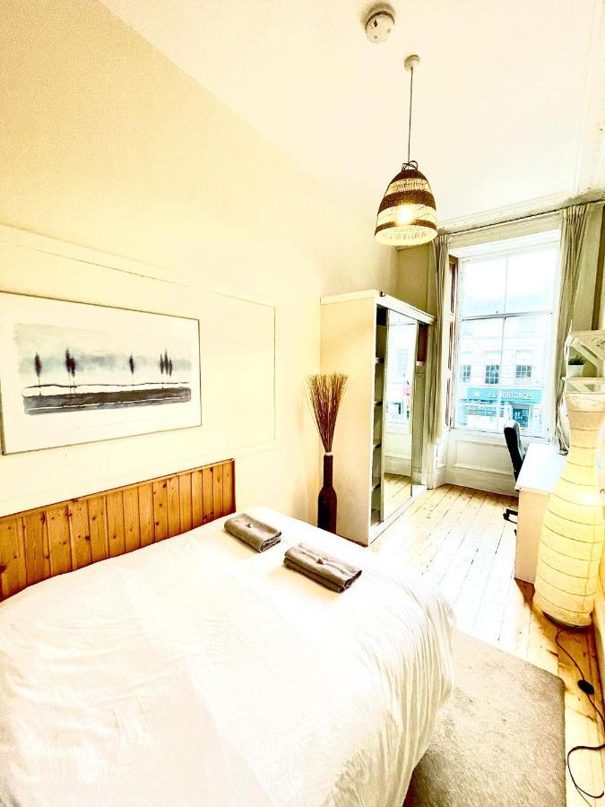 Central - Large Groups Apartment