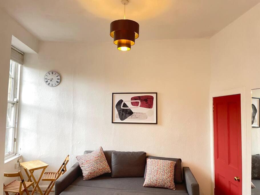 Apartment Flat West Toll Cross *