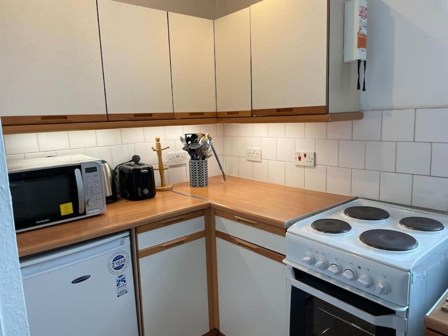 Flat West Toll Cross Apartment *