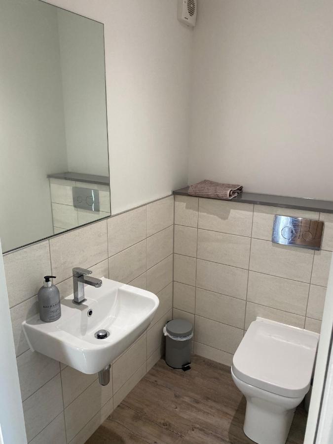 Luxurious 3 Bedroom With 2 Parking Spaces Hébergement de vacances