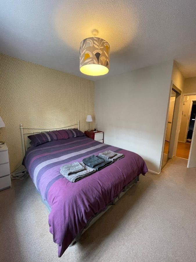 One Bedroom Websters Land Flat - Grassmarket Apartment Edinburgh