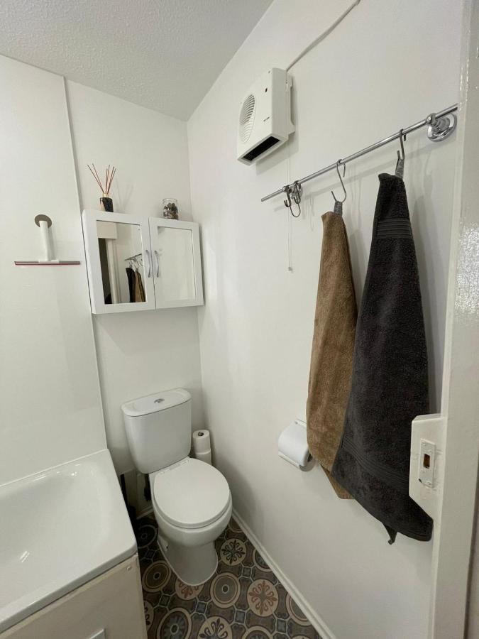 One Bedroom Websters Land Flat - Grassmarket Apartment