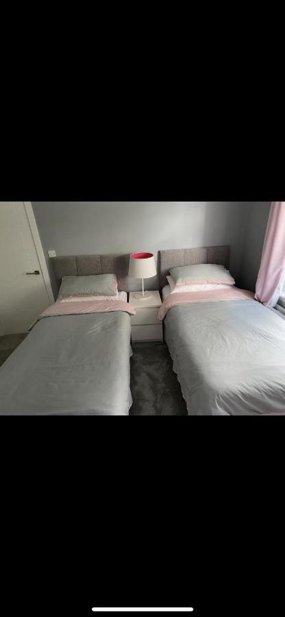 Vakantiehuis Perfect 4 Bedroom 2 Bathroom EDI