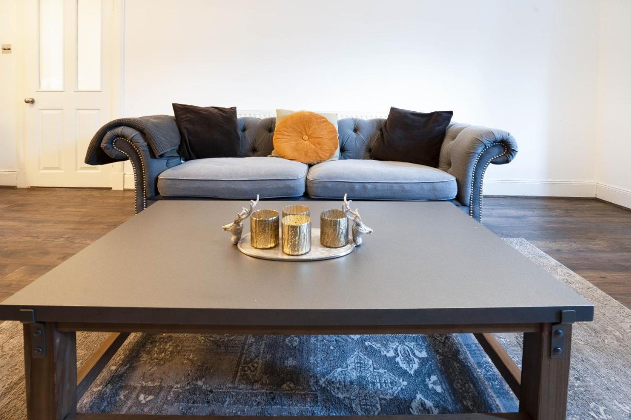 Special Basement Close To The Meadows Appartement