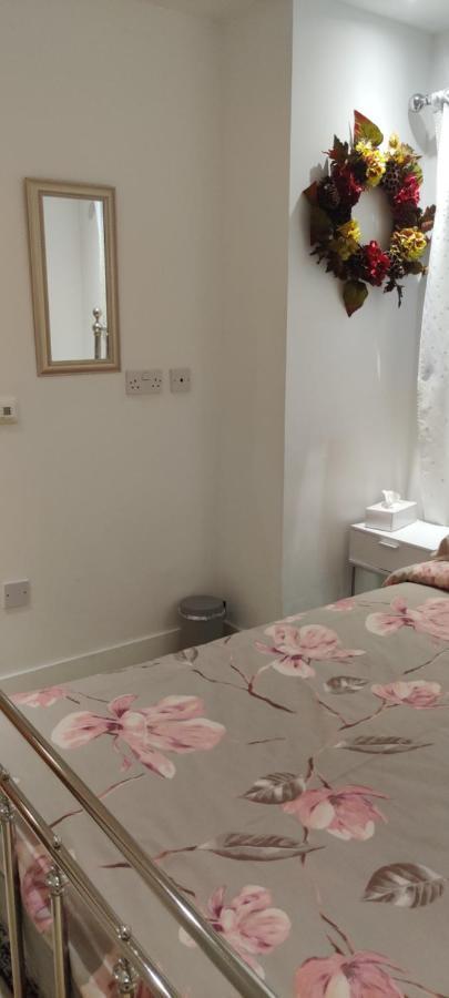 Modern, Centre 1 Bed, Ground Floor Apartment
