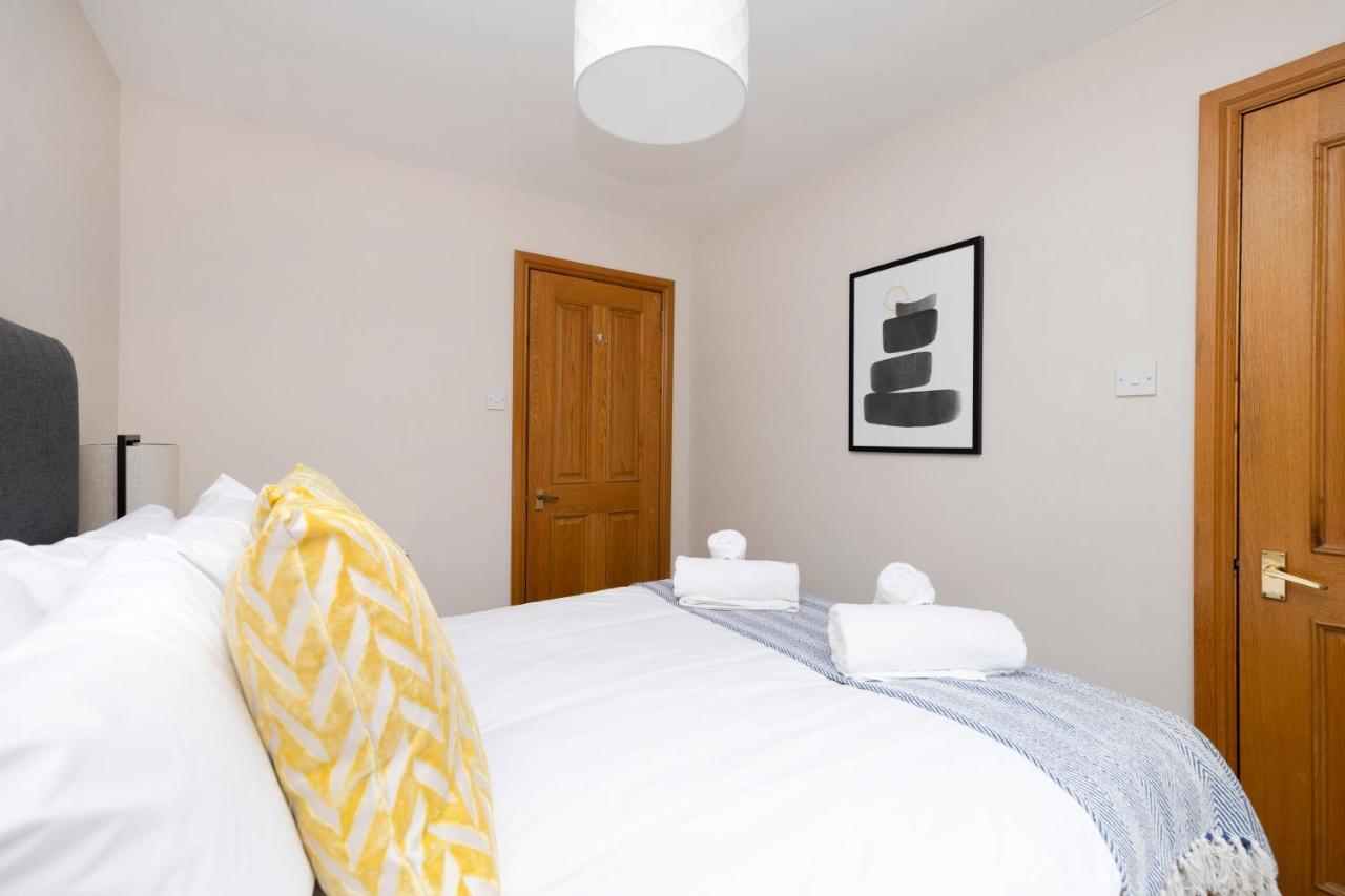 Joivy Bright And Cosy Flat Near The Scotland Gallery Apartment Edinburgh