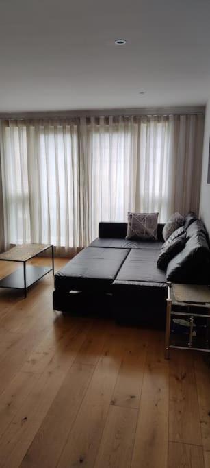 Modern, Centre 1 Bed, Ground Floor Apartment