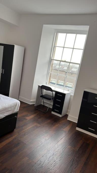 Central, Festival Theater Appartement *