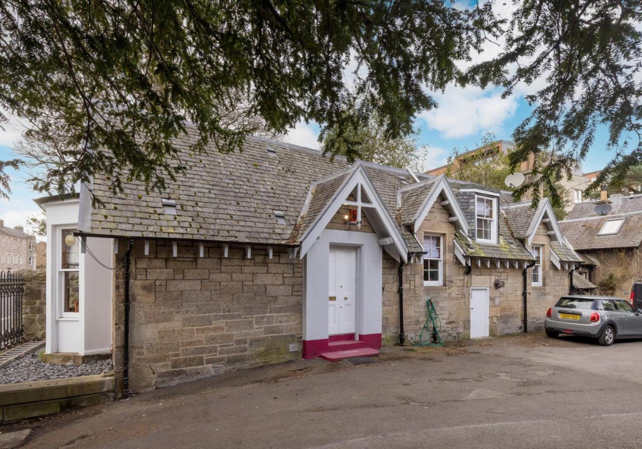 Luxury 3 Bed House Centre, Right Next To Murrayfield. *