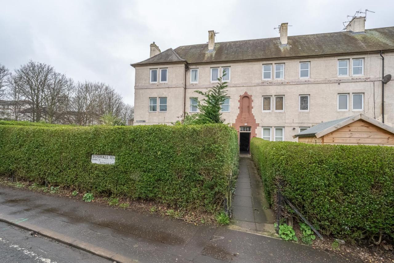 Pass The Keys Cosy And Spacious 2 Beds Flat With - Free Parking