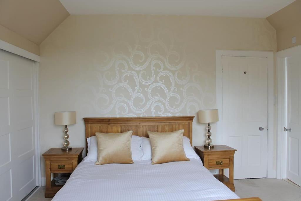 Gorgeous Family 15 Mins From City Centre