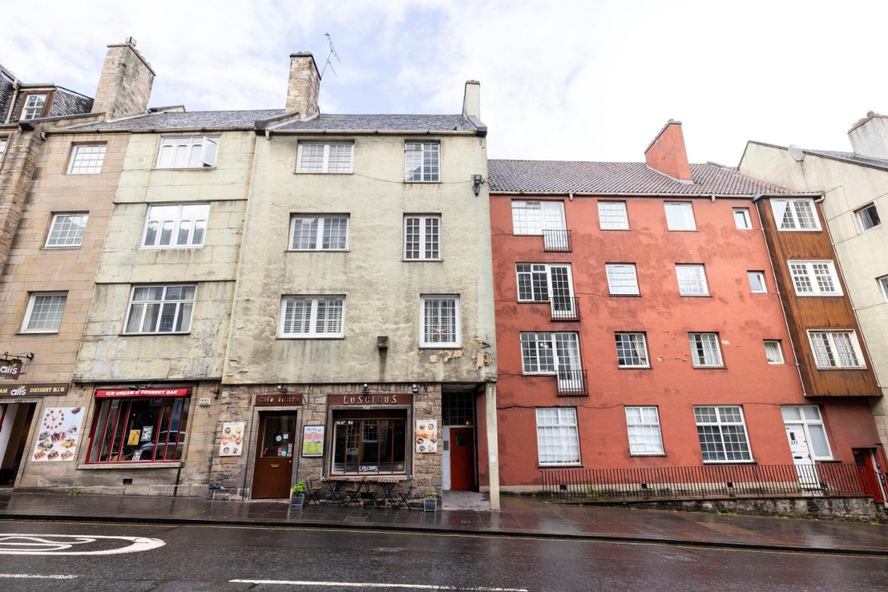 Joivy Chic 1-bed Flat In The Heart Of The Old Town Edinburgh
