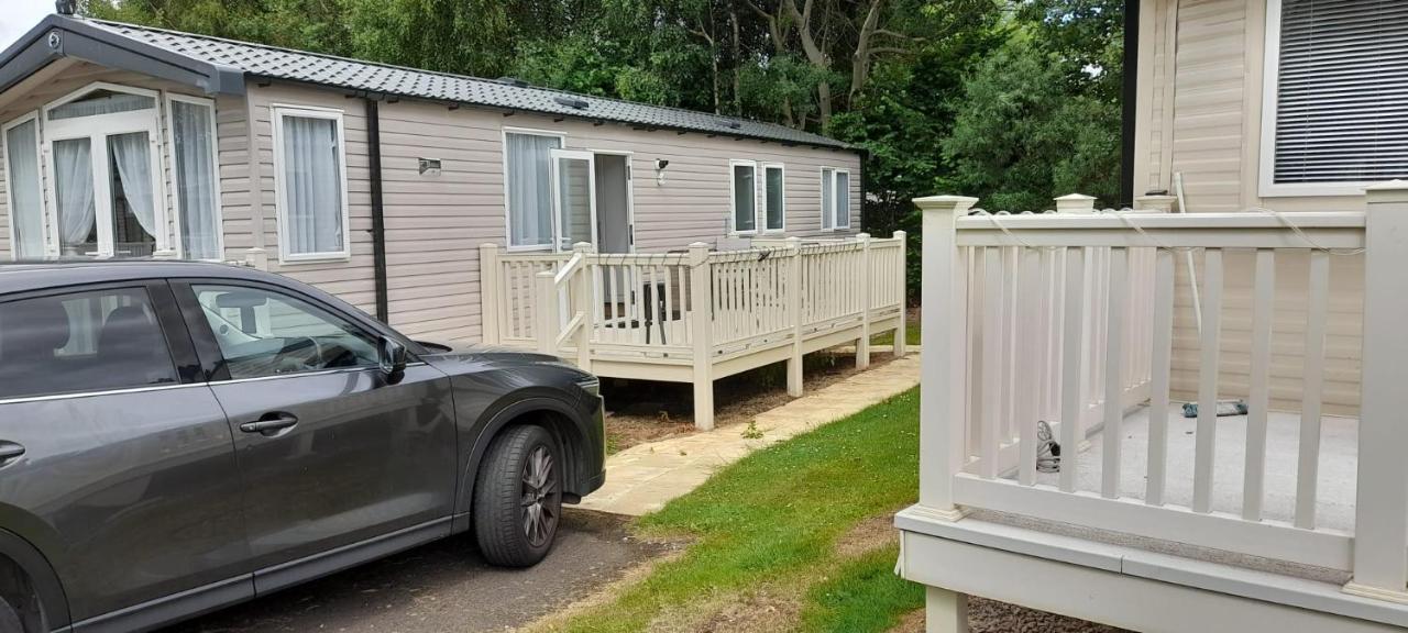 Belfry 2 - Luxury Spacious Family Caravan Camping