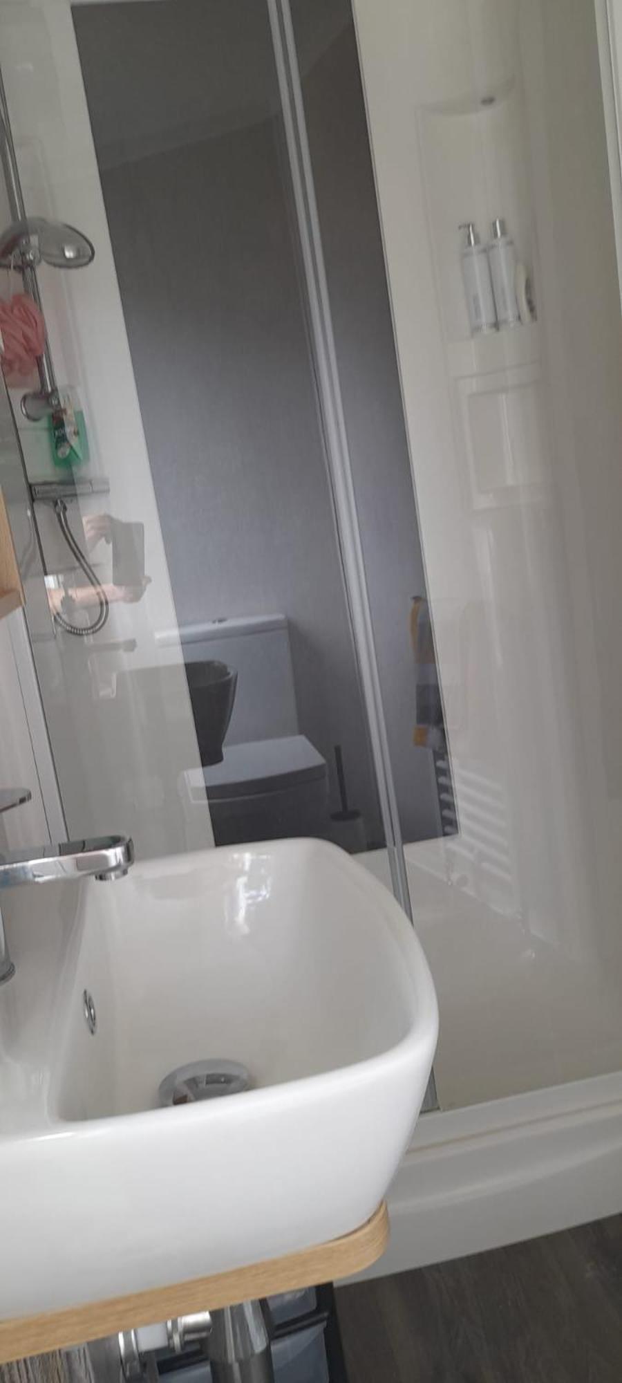 Belfry 2 - Luxury Spacious Family Caravan *