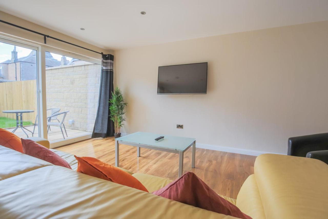 Stylish Modern Newly Built 15 Min From Centre Edinburgh