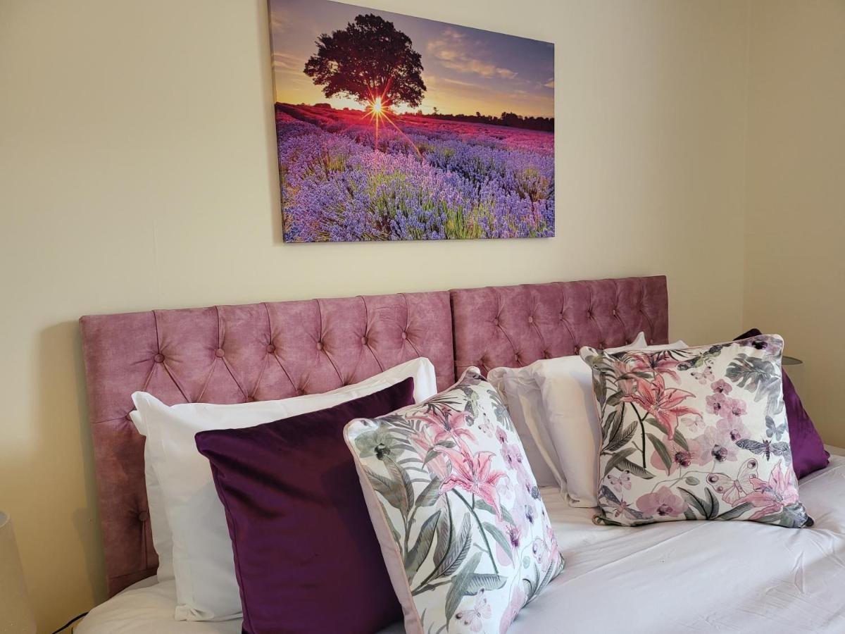 Sensational Apartments- Ferry Road Apartment Edinburgh