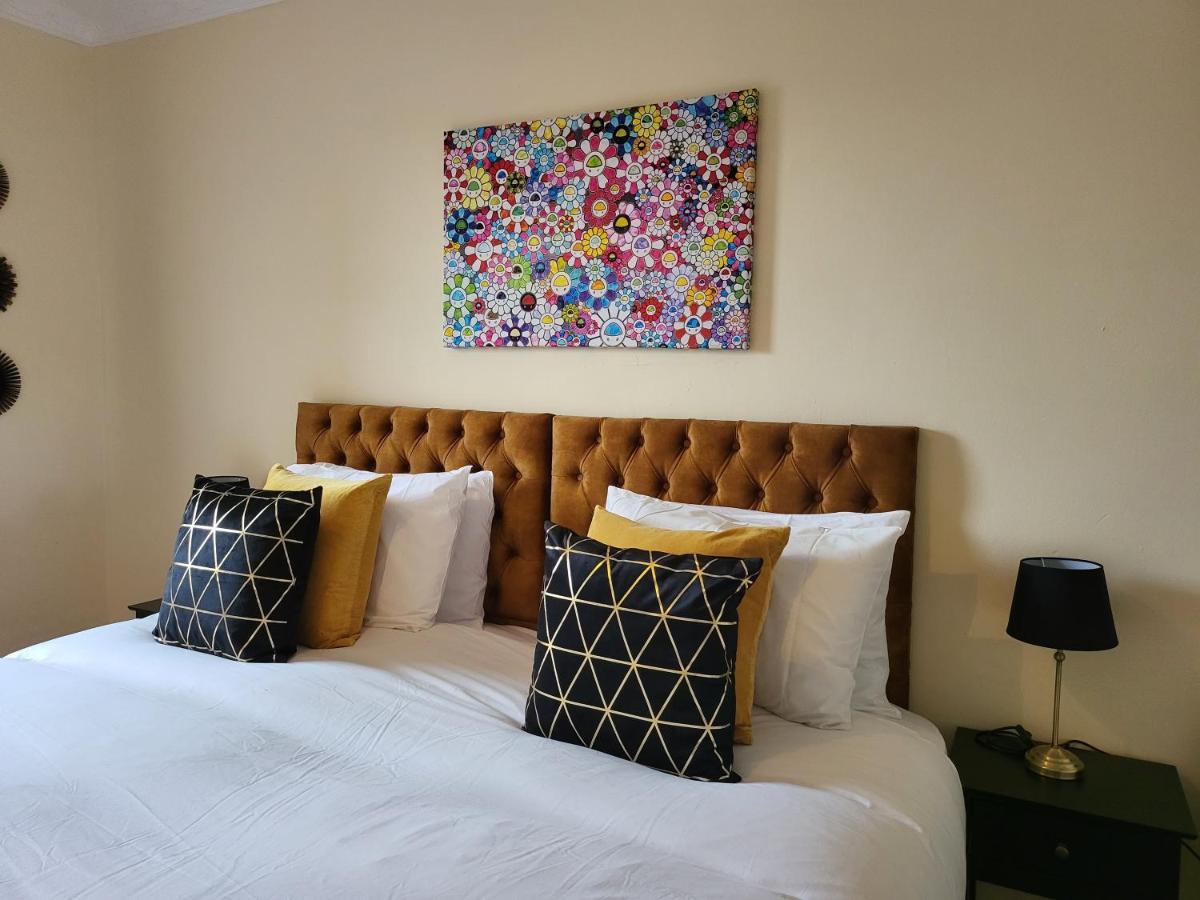 Sensational Apartments- Ferry Road * Edinburgh