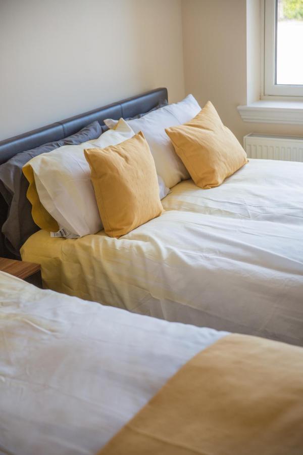 Stylish Modern Newly Built 15 Min From Centre * Edinburgh