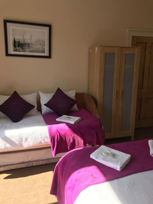 Apartment 3 Bedrooms For Upto 6 *
