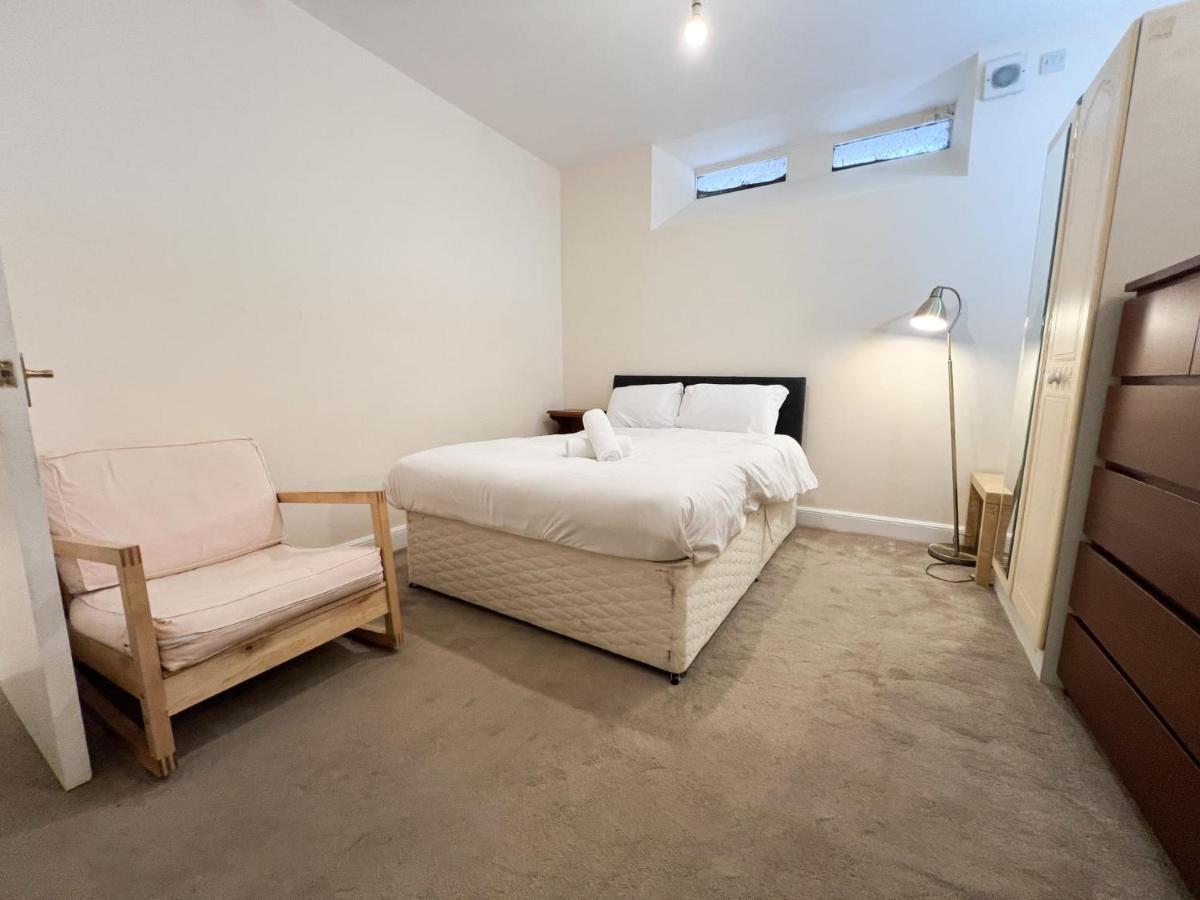 Convenient 2br Basement Flat In Leith Apartment EDI