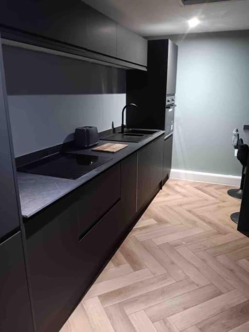 Apartment Murrayfield Stadium Basement - 3 Bed 3 Bath *
