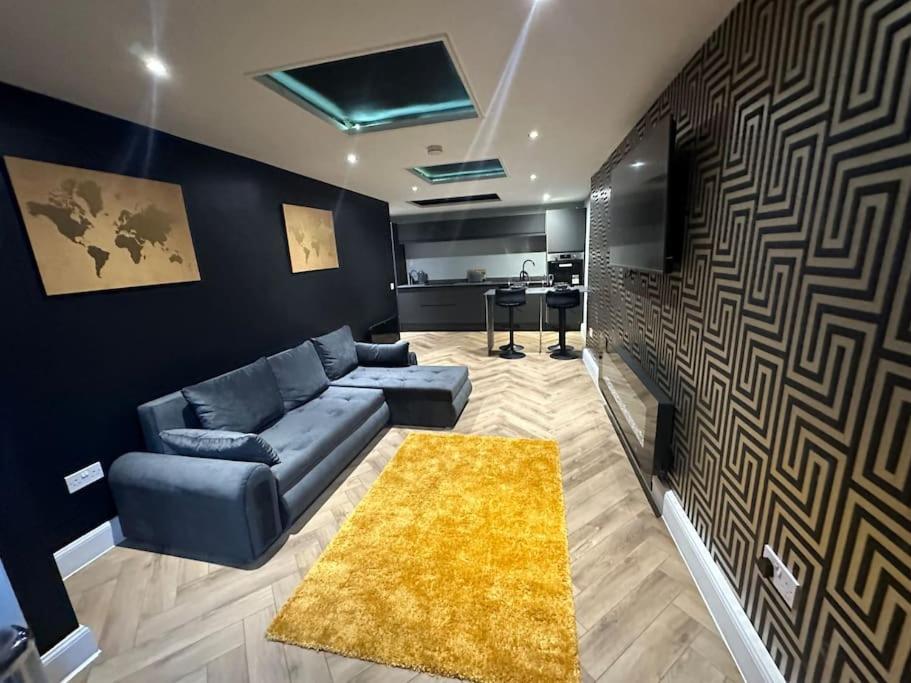 Murrayfield Stadium Basement - 3 Bed 3 Bath *
