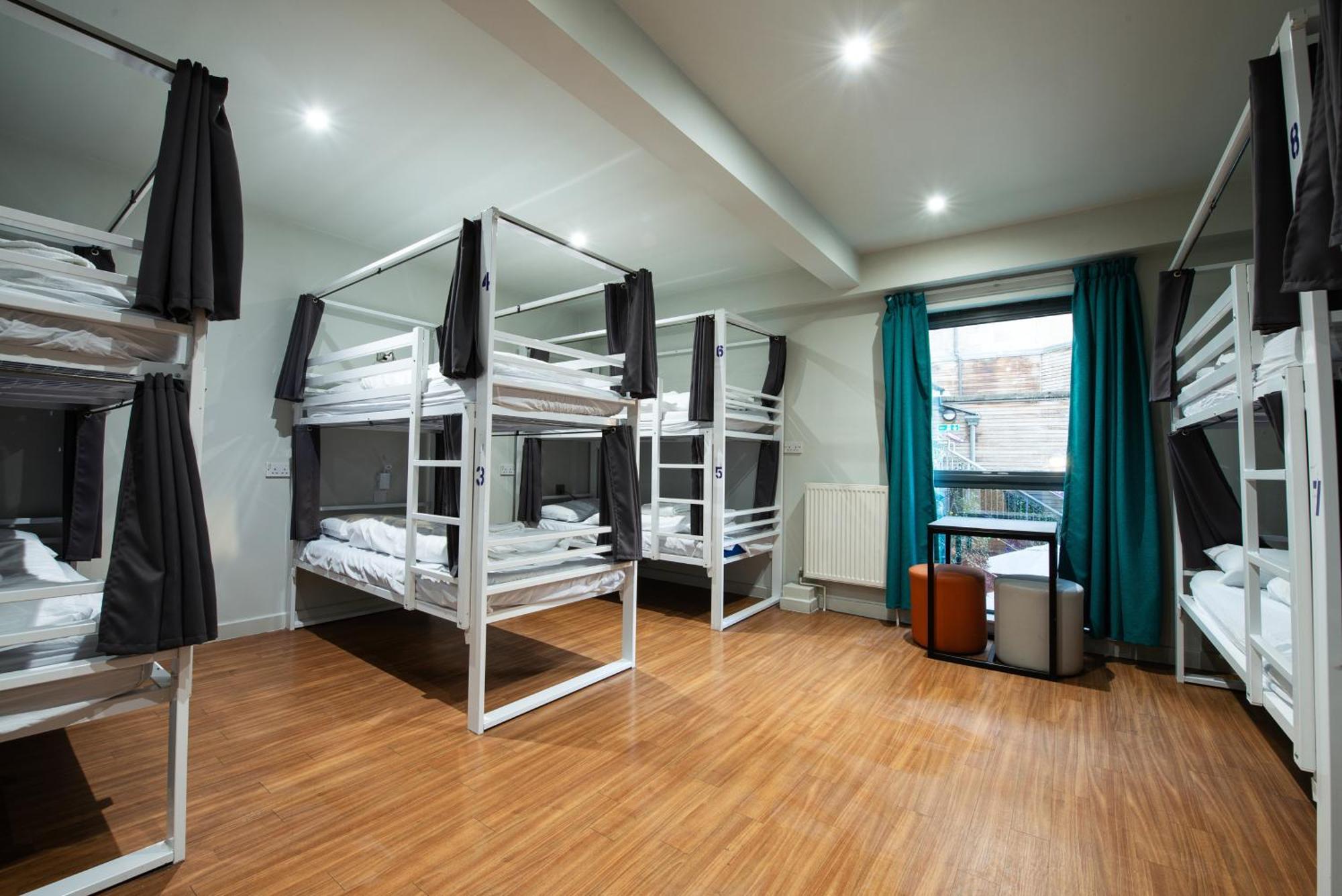 Hostel A&o City *