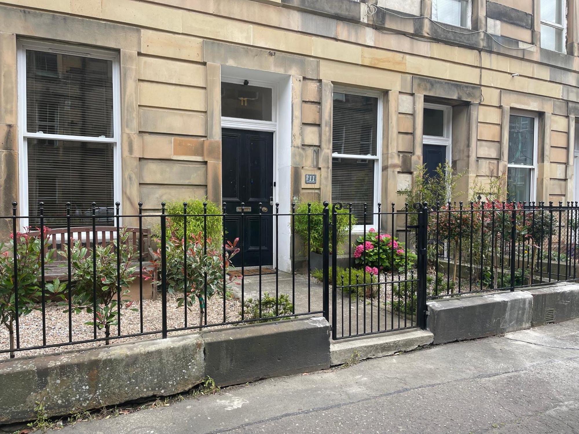 Oxford Apartment