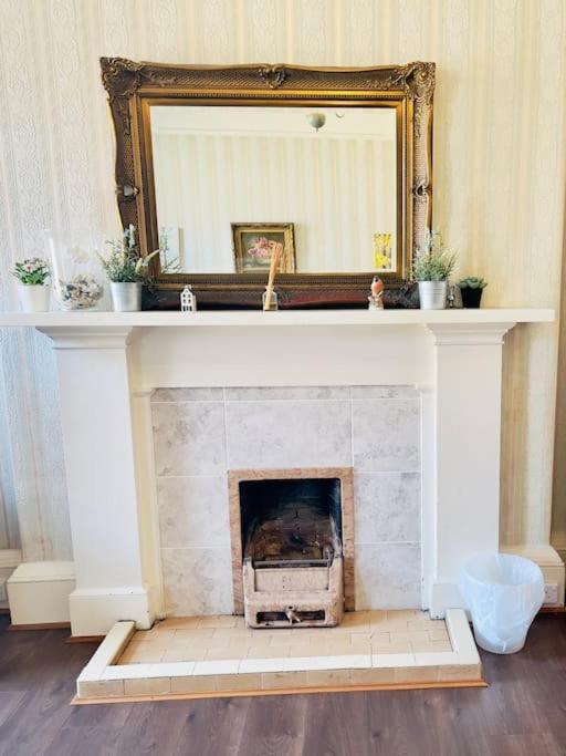Lauriston Park Apartment *