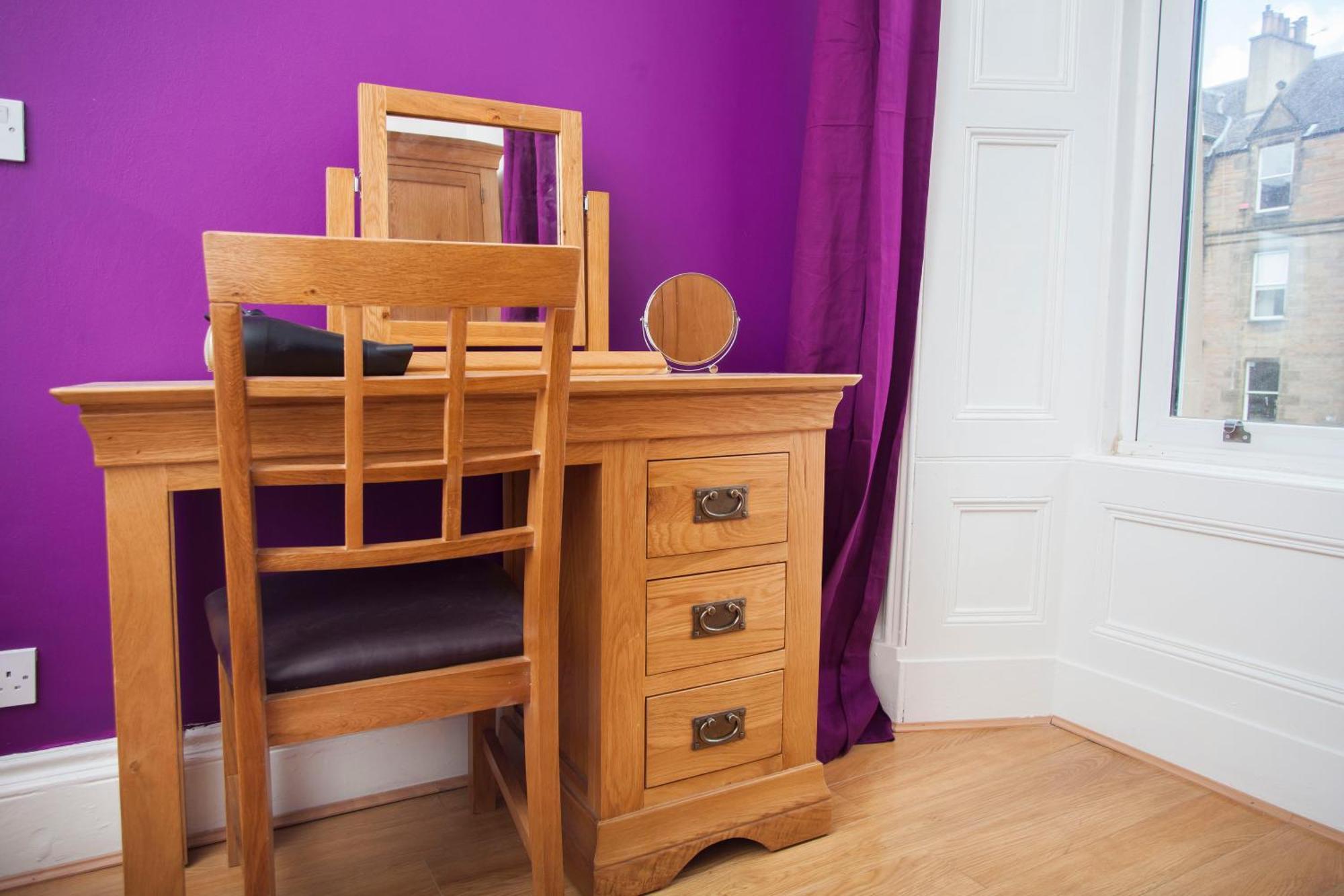 My Meadows, City Centre Apartment, Sunny&spacious Apartment *