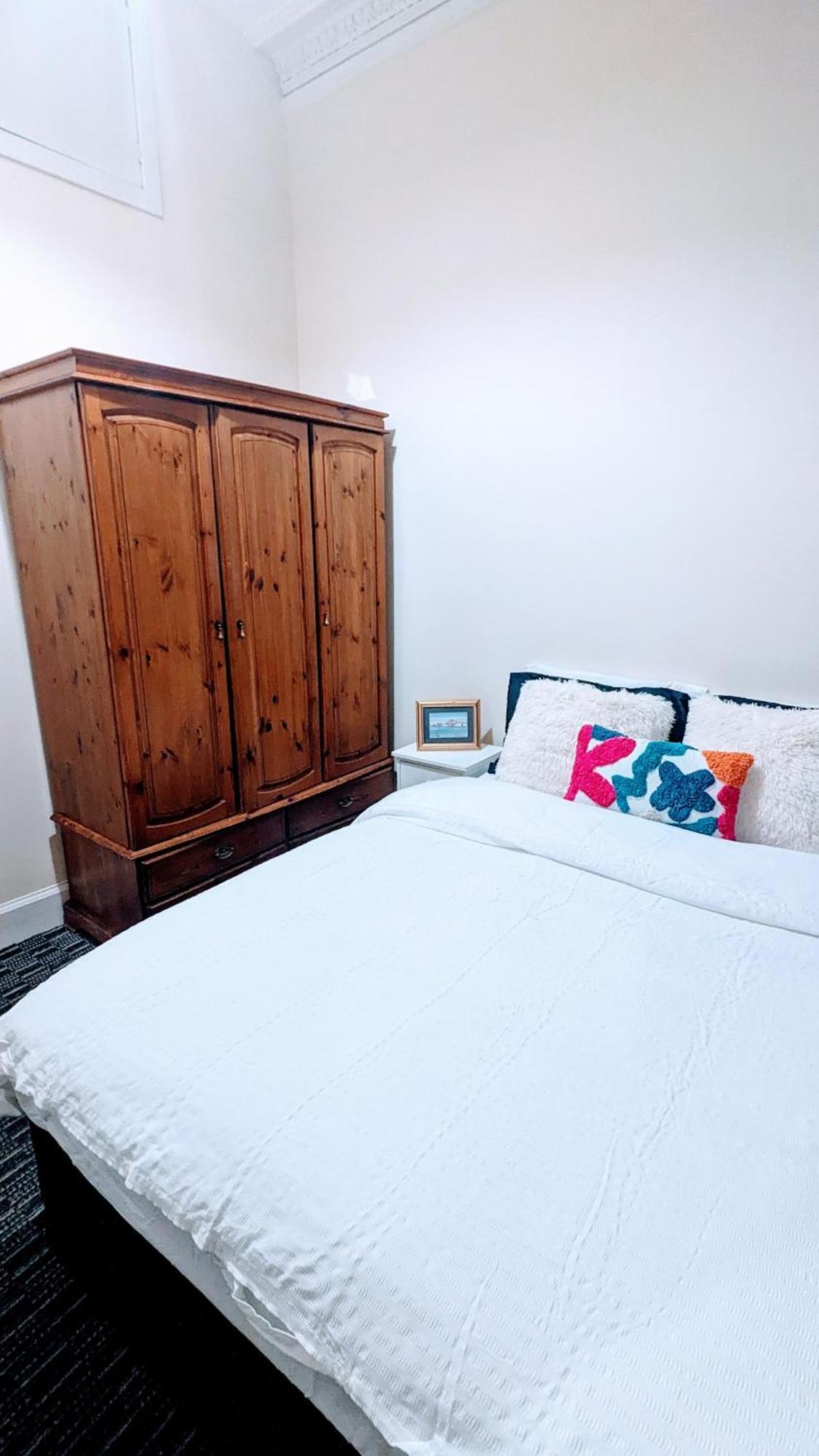 Homestay Center Haymarket Double *