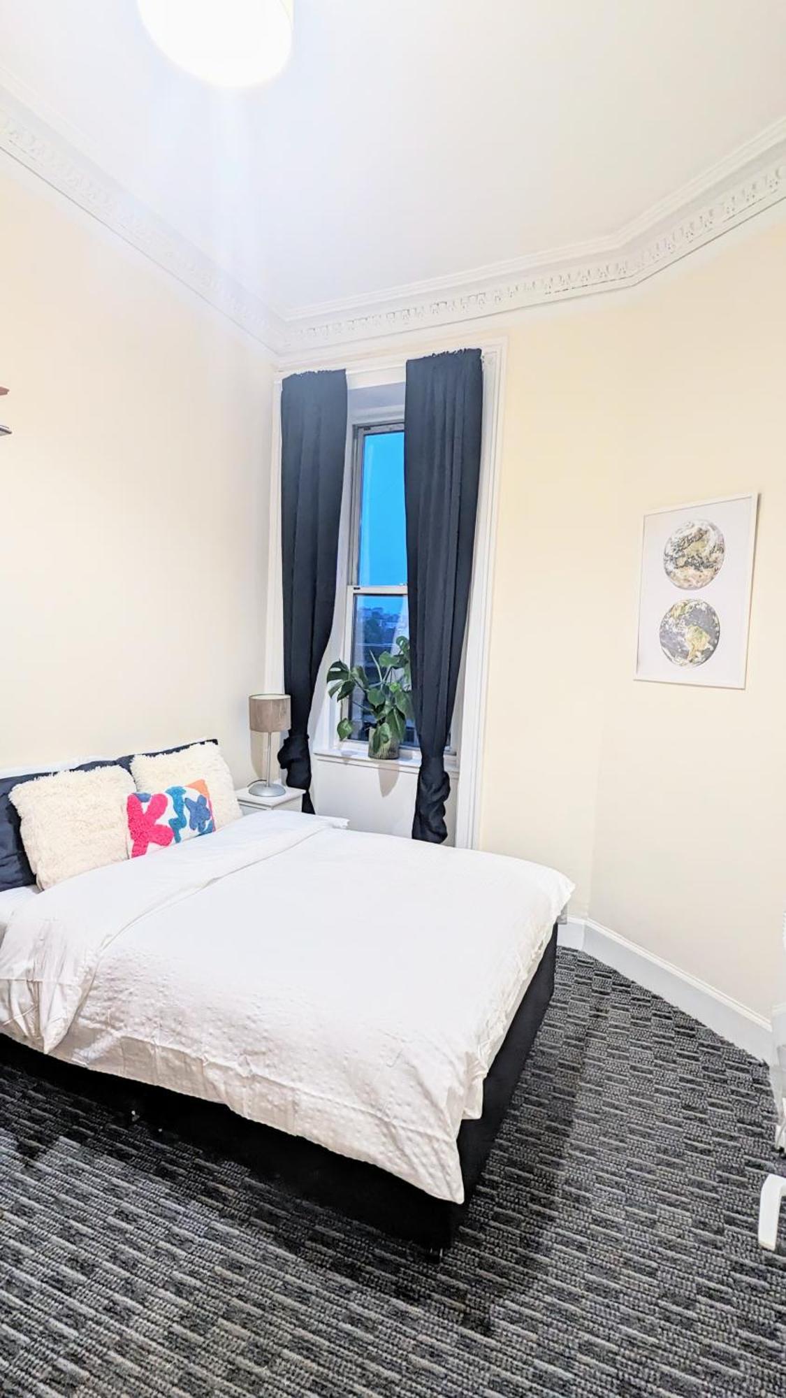 Center Haymarket Double Homestay Edinburgh