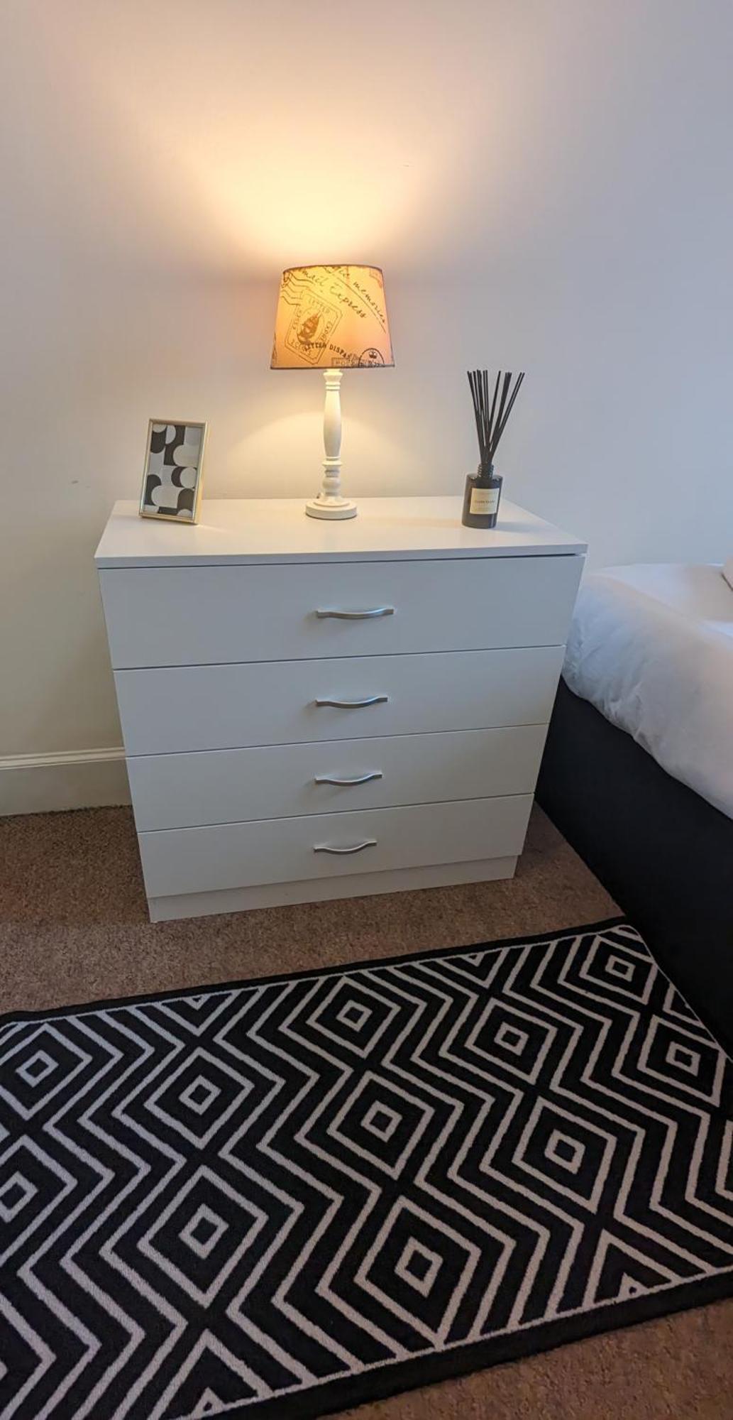 Center Haymarket Double Homestay