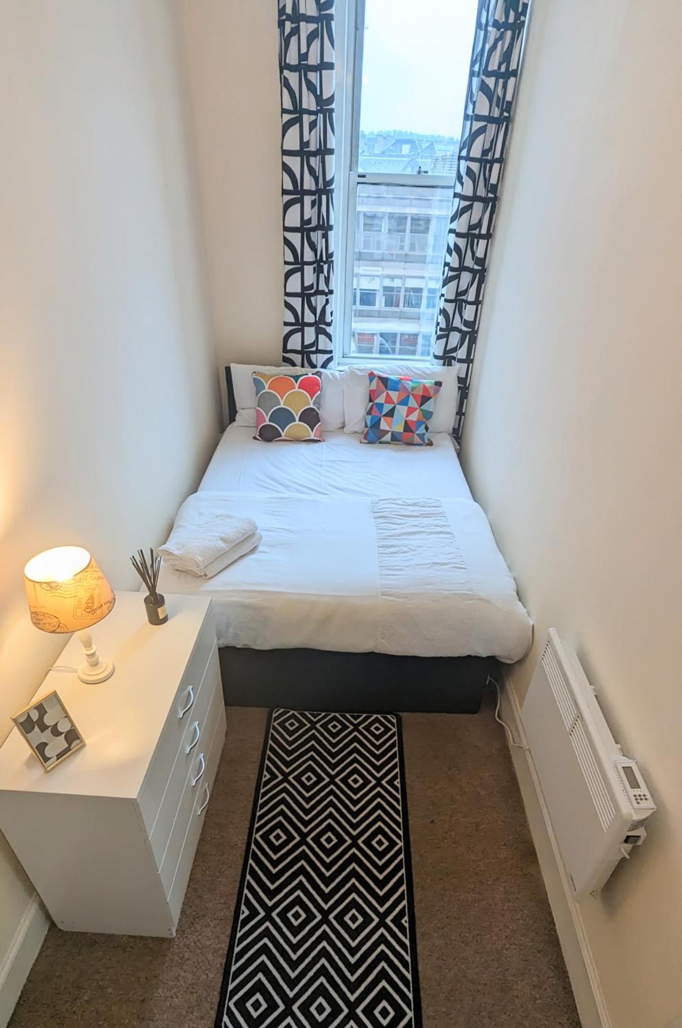 Center Haymarket Double Homestay Edinburgh
