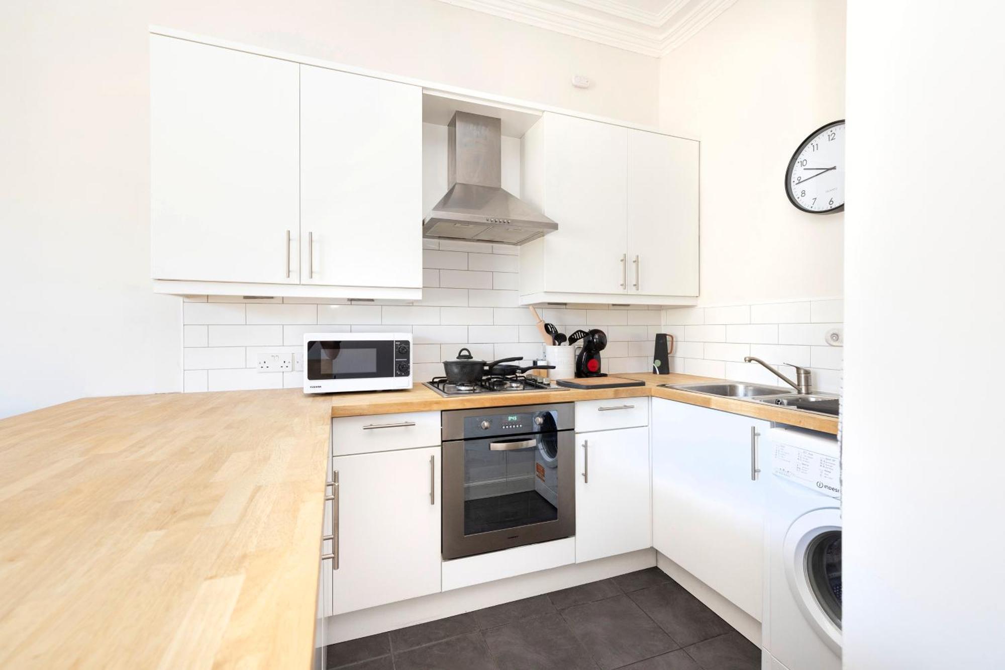 Joivy Charming In Dalry * Edinburgh