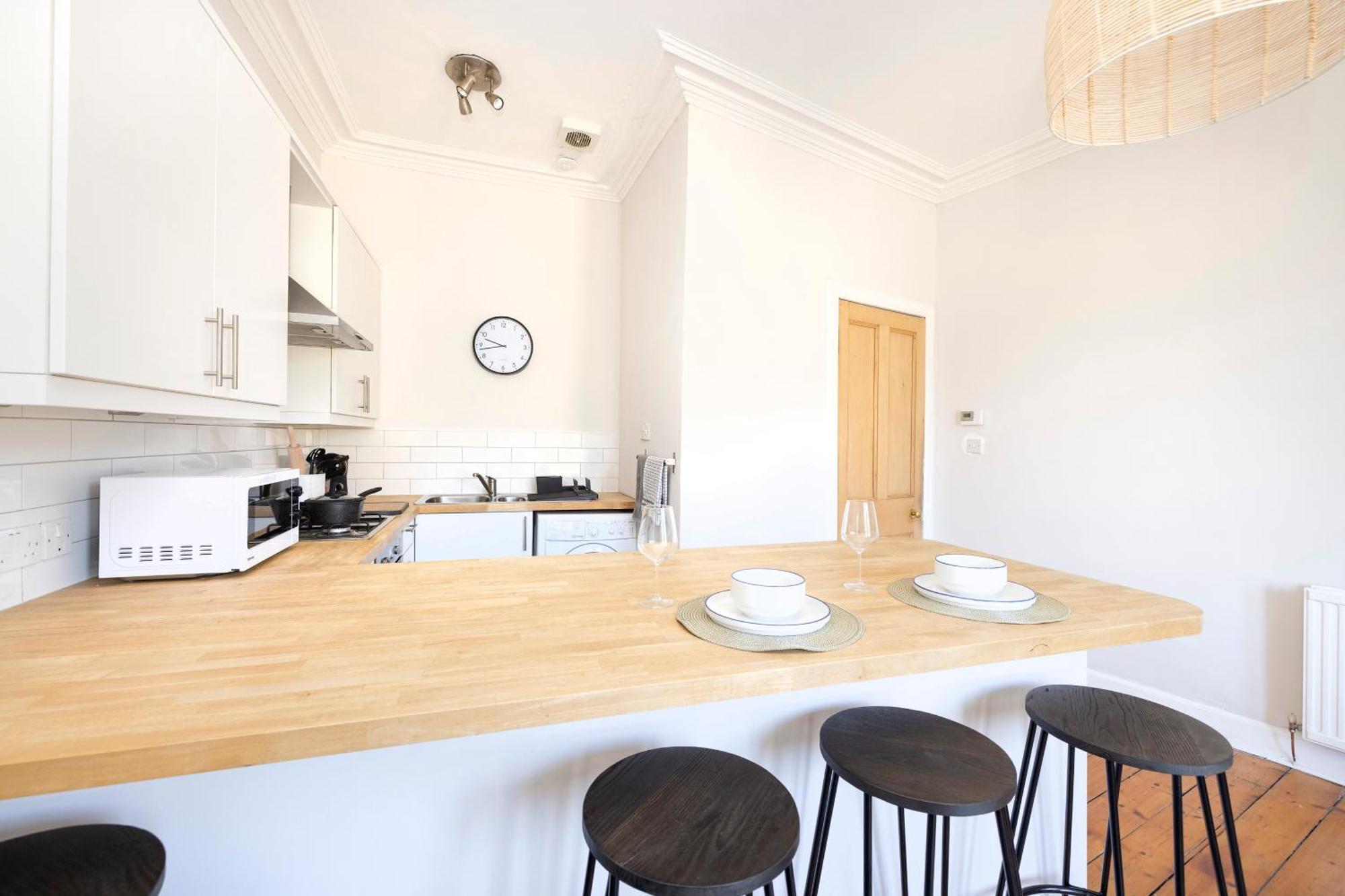 Joivy Charming In Dalry *