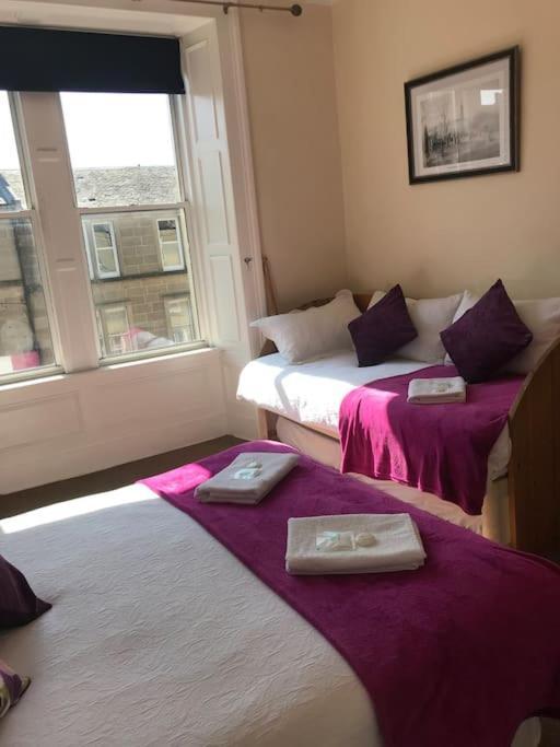 3 Bedrooms For Upto 6 Apartment