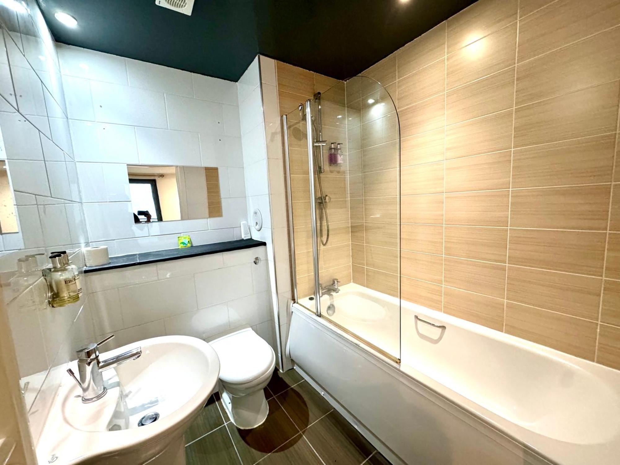Ocean - 2 Bedroom Edinburgh