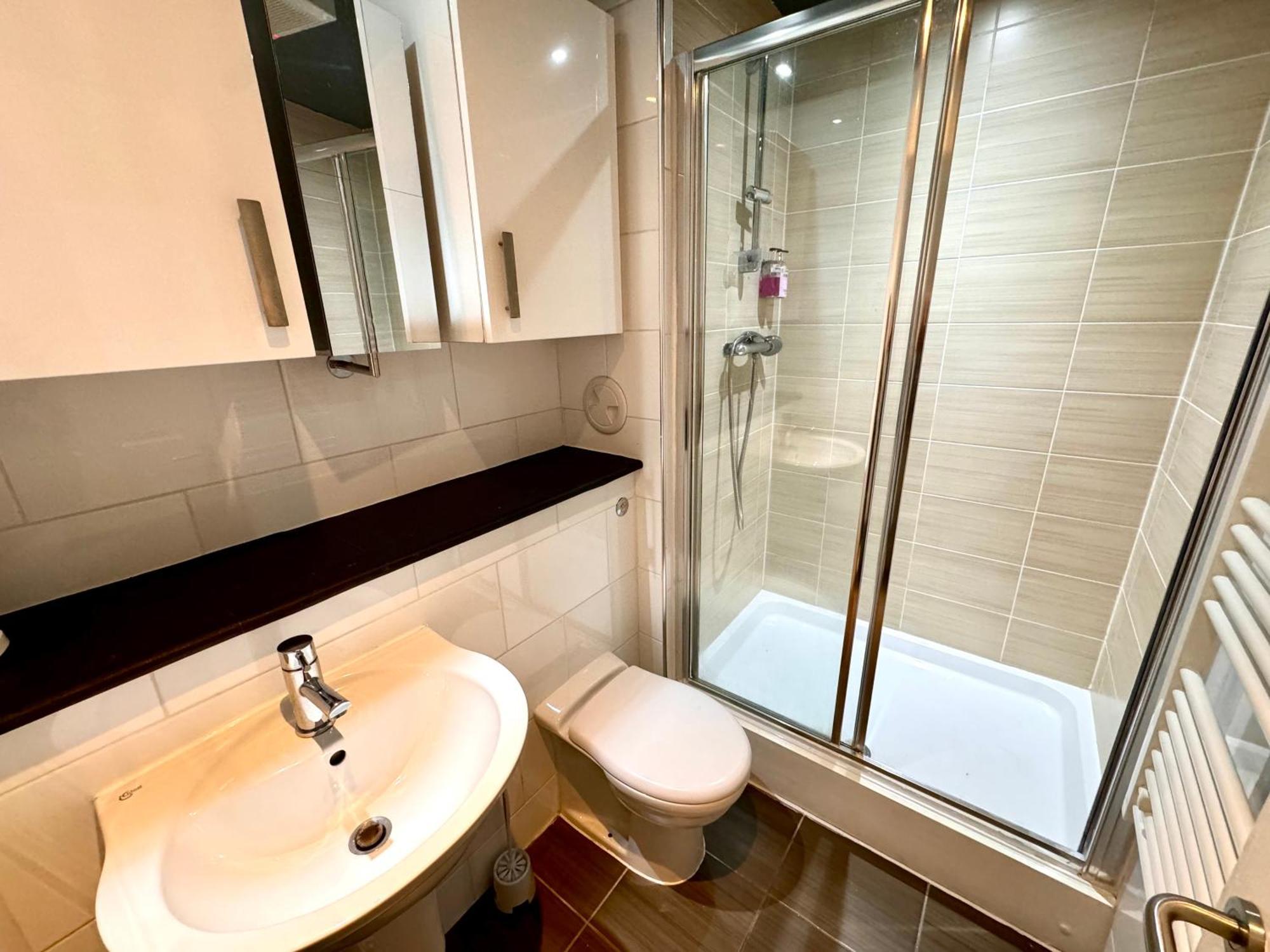 Ocean - 2 Bedroom Edinburgh
