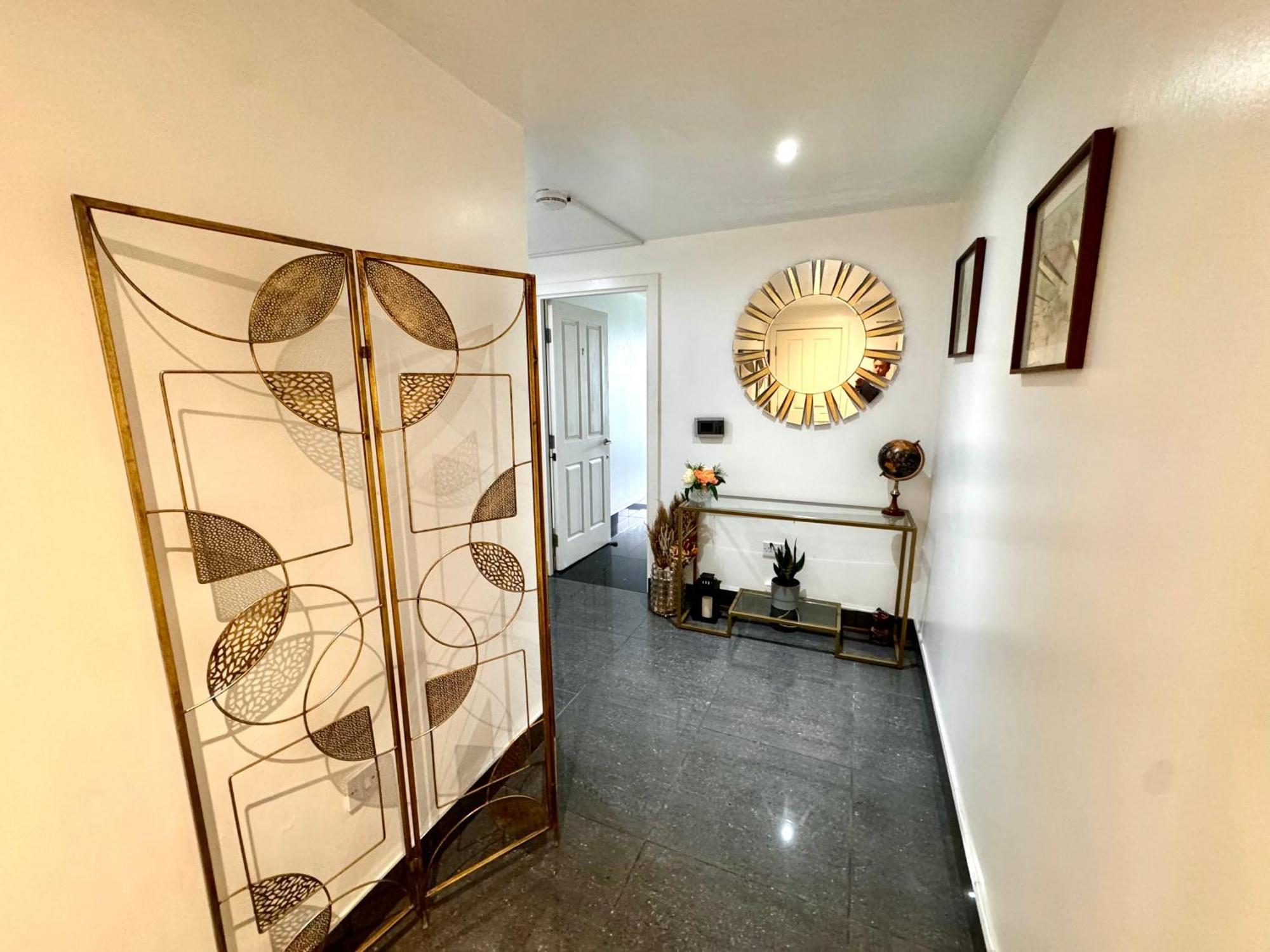 Ocean - 2 Bedroom Apartment Edinburgh